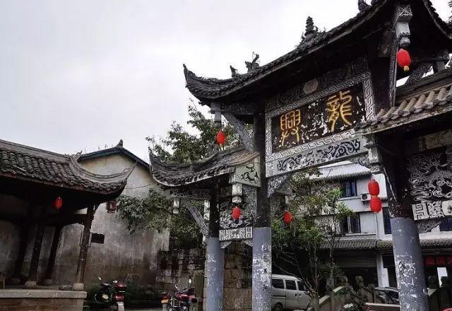 蝙蝠侠：阿甘骑士